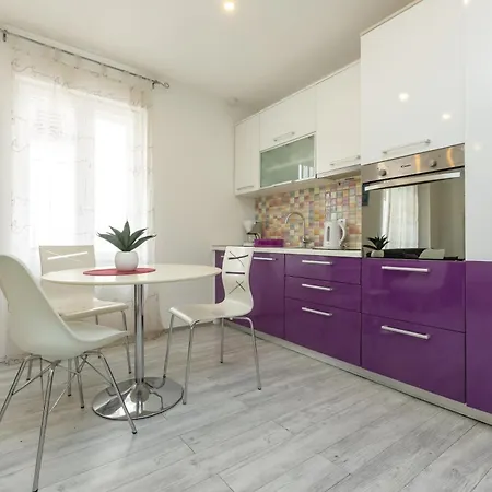Alpha Loft 1br In Center Lejlighed *