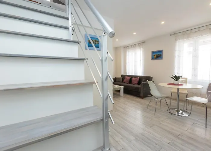 Alpha Loft 1br In Center *