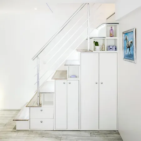 Alpha Loft 1br In Center