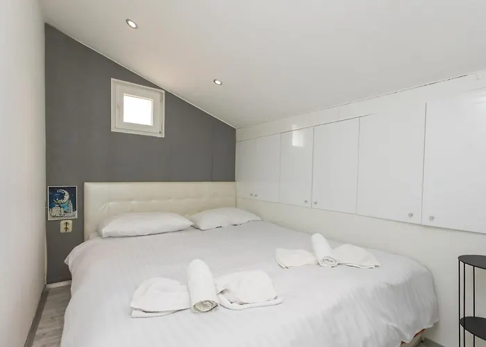 Alpha Loft 1br In Center Apartment Zadar